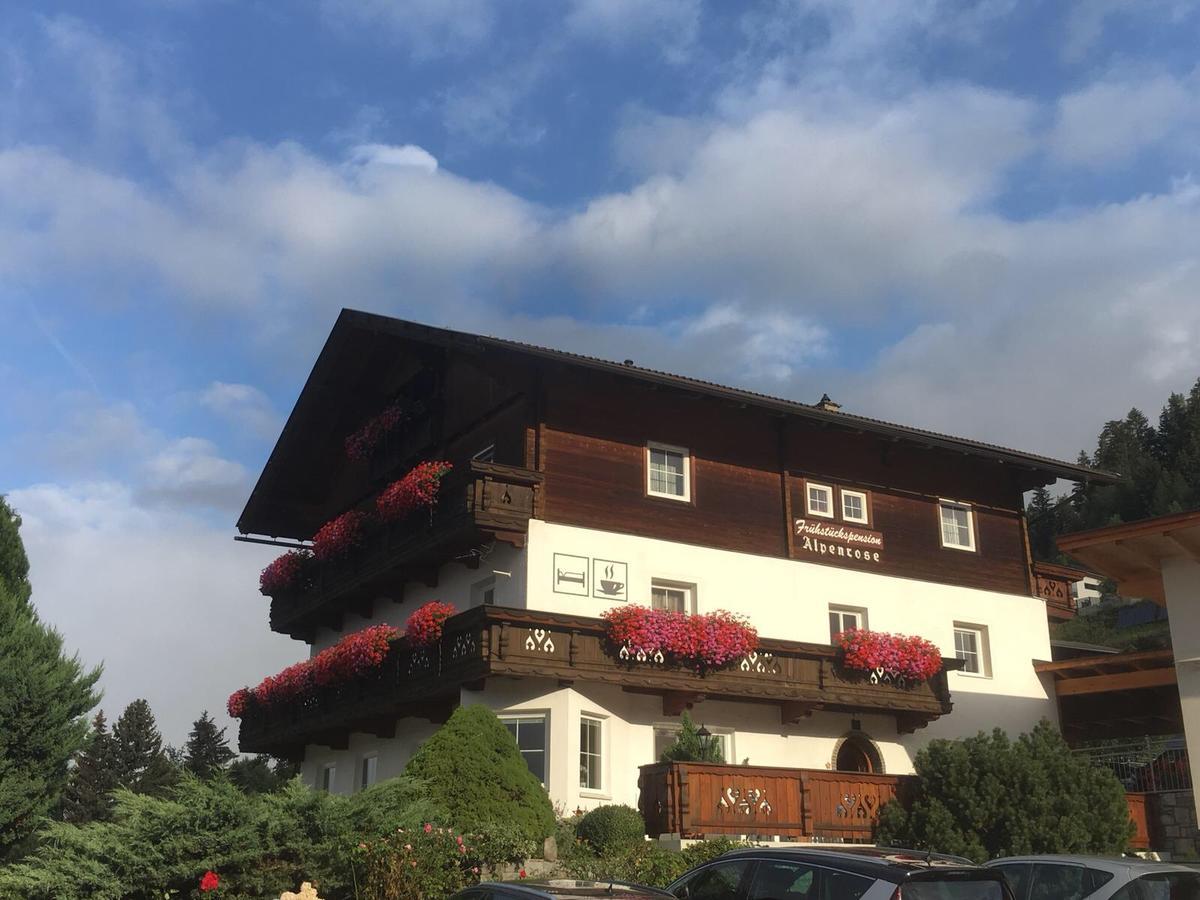 Hotel Frühstückspension Alpenrose Bed&Breakfast Iselsberg Exterior foto